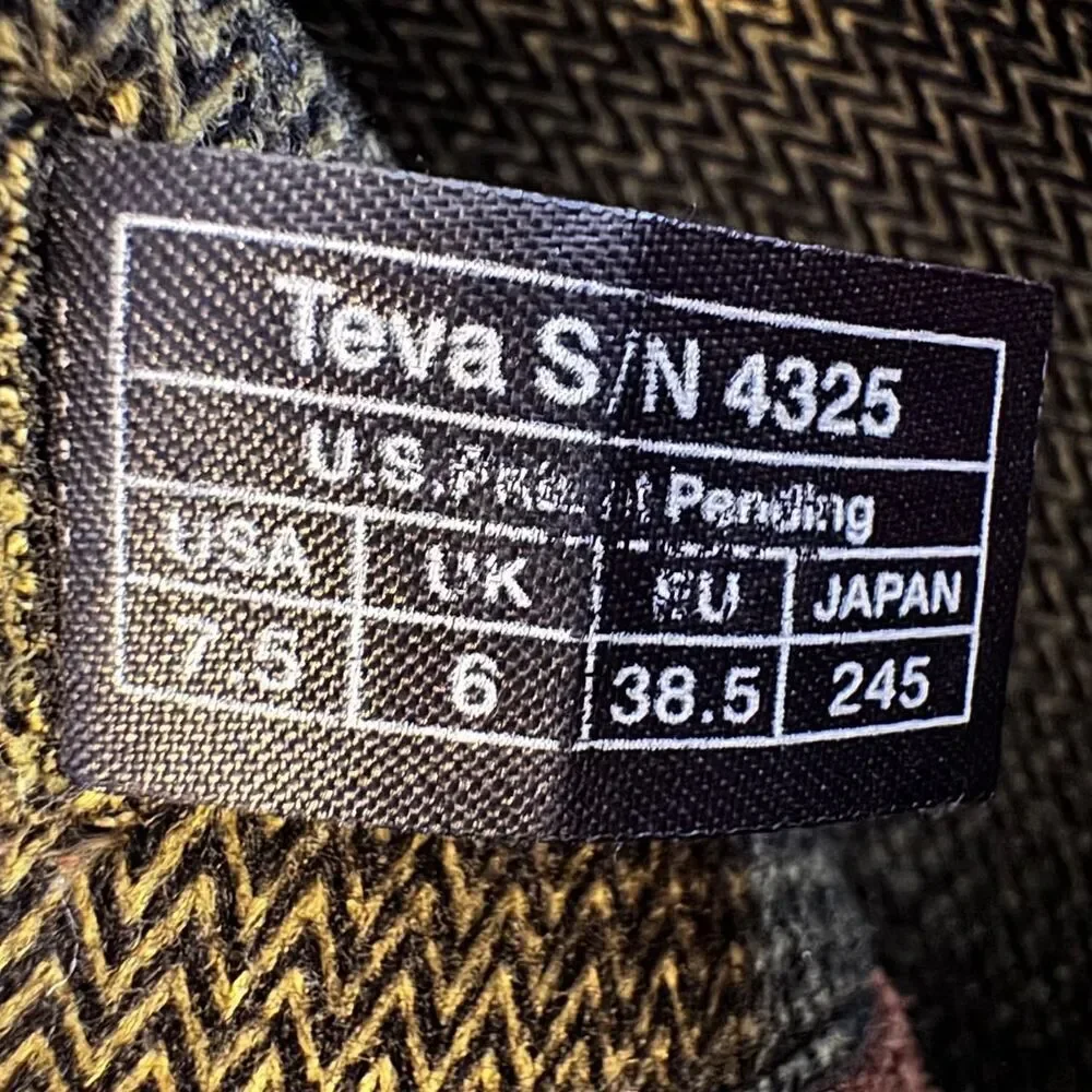 Teva Cove Women’s 7.5 Brown Tall Leather Zip Waterproof Boots Riding Style